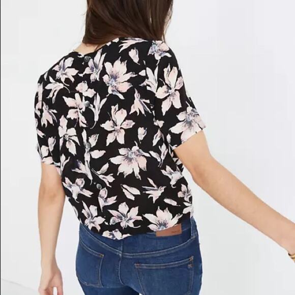 Madewell Floral Botton Back Tie Tee in XS - Picture 2 of 11